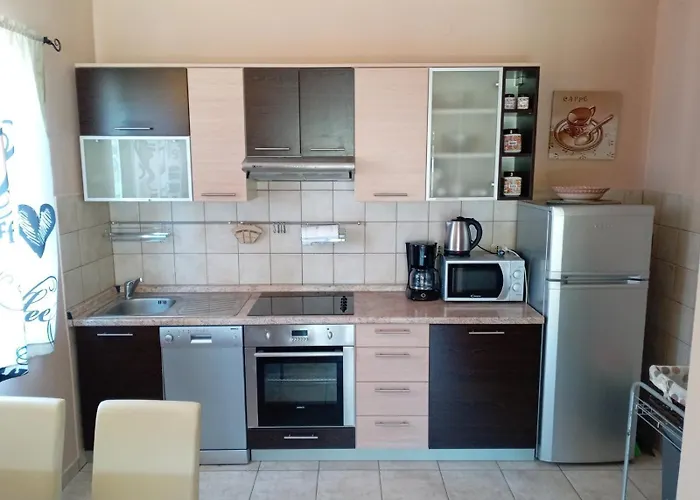 By The Sea Rab - 14515 * Banjol